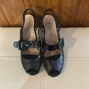 Anyi Lu black heels 37 1/2